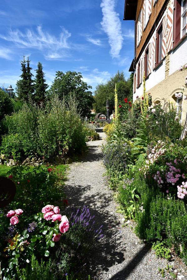 Landgasthof Roessle - Beim Kraeuterwirt Oberstaufen Exterior foto