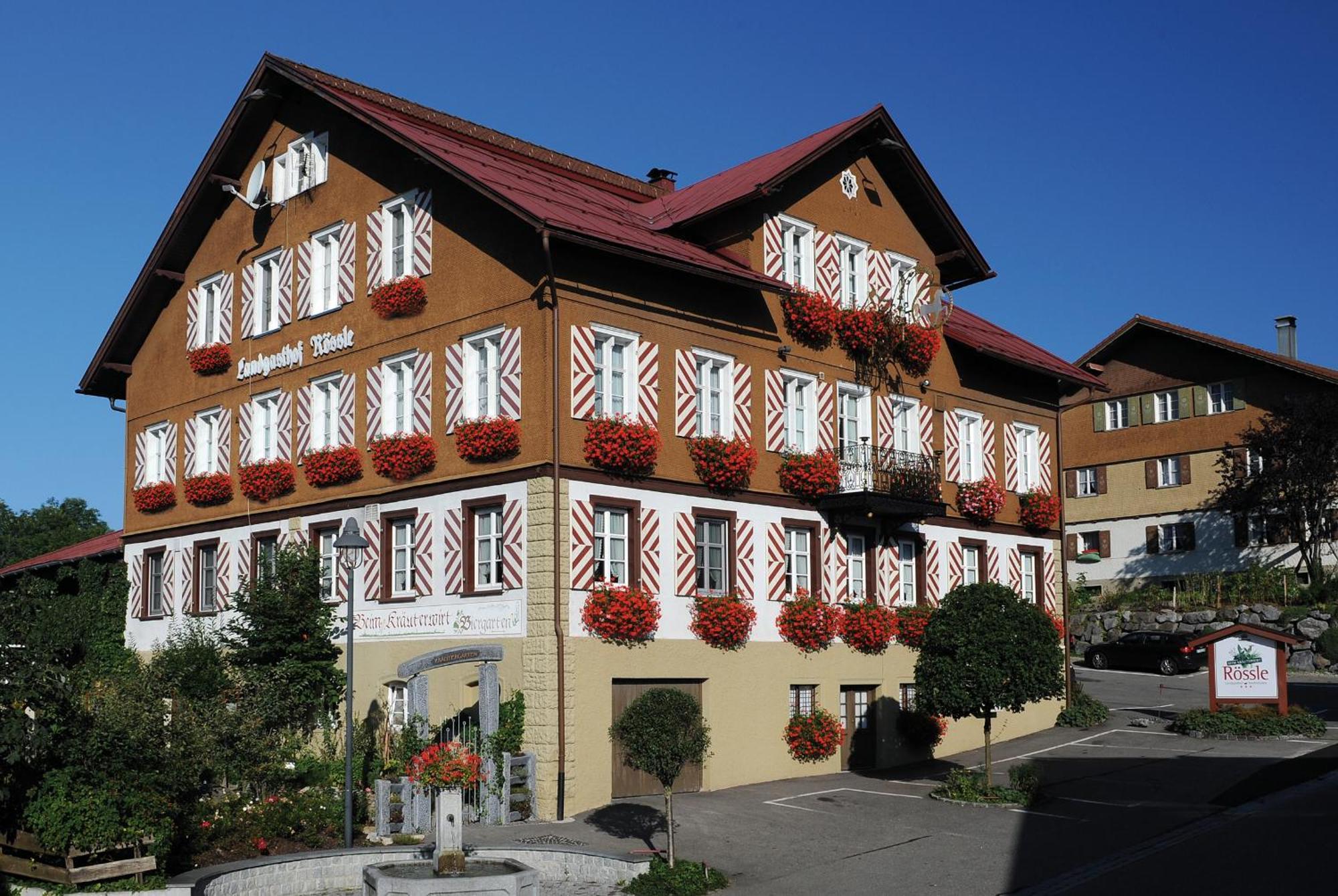 Landgasthof Roessle - Beim Kraeuterwirt Oberstaufen Exterior foto